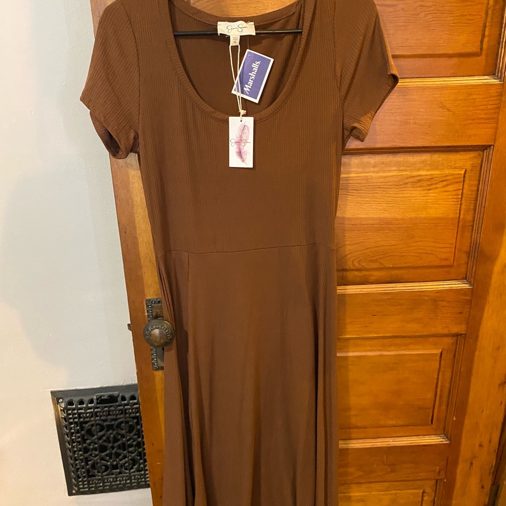 Fall Maxi! - Picture 3 of 3